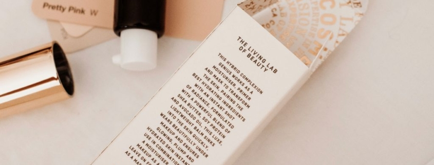 A makeup label that follows the FDA labeling requirements for cosmetics.